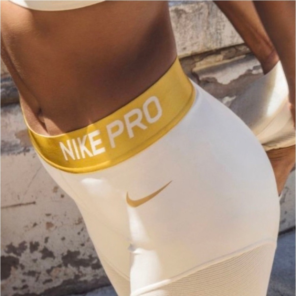 Nike Pro Dri-FIT Womens Leggings Cream Gold Metallic Waistband Mesh Panels Small - Picture 3 of 8